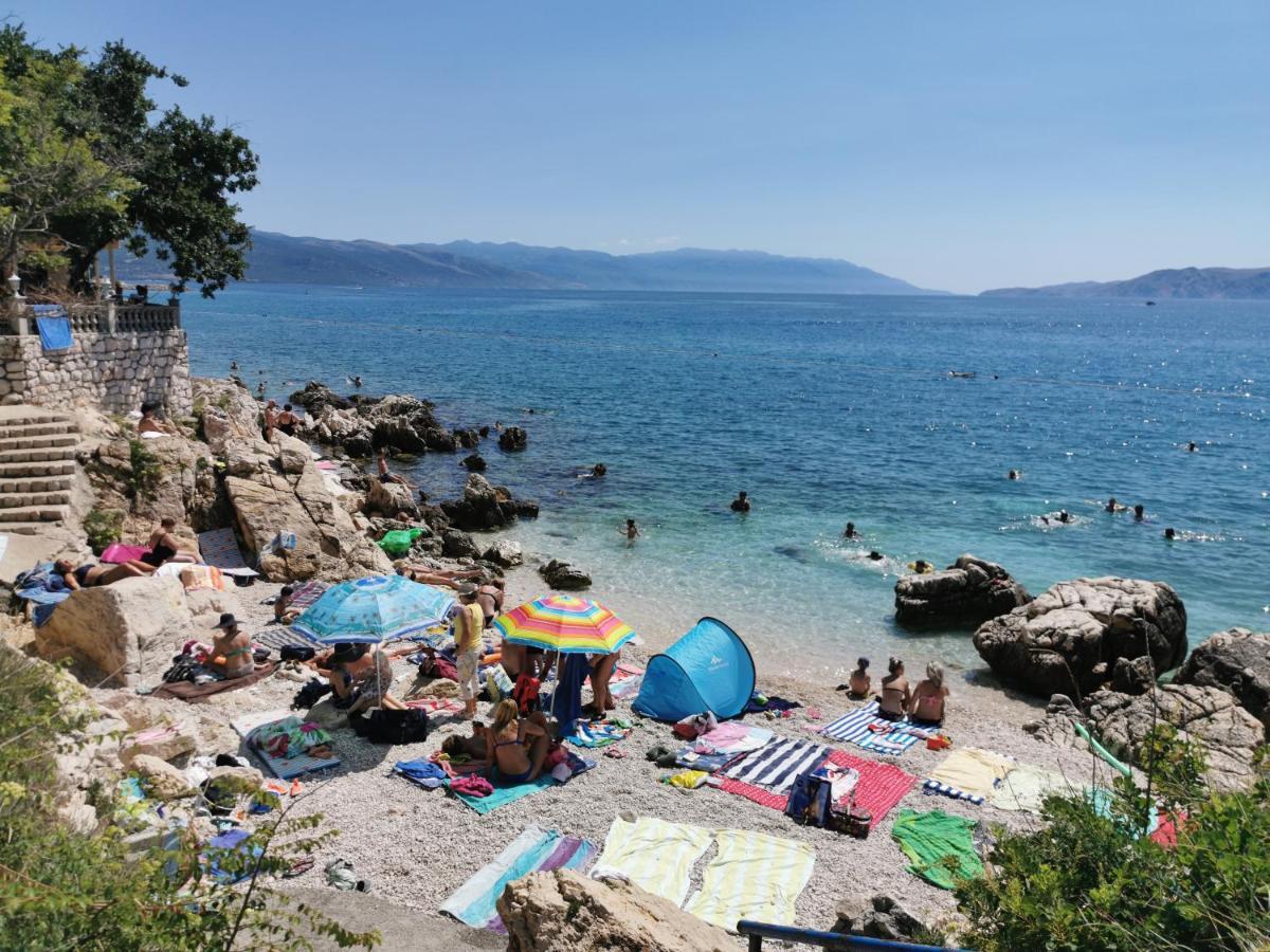 Villa Clara Apartments Kvarner Novi Vinodolski Εξωτερικό φωτογραφία